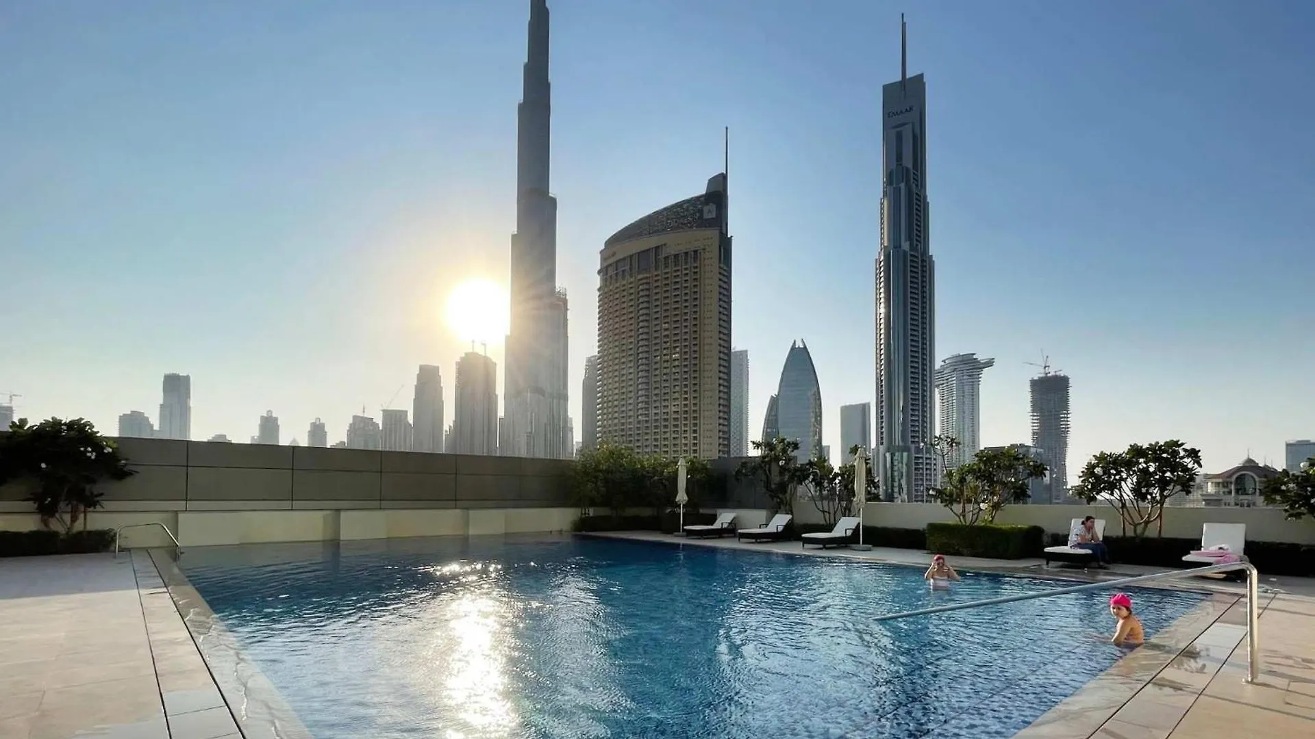 Silkhaus High Floor 2 Bdr In A New Tower Apartment Dubai