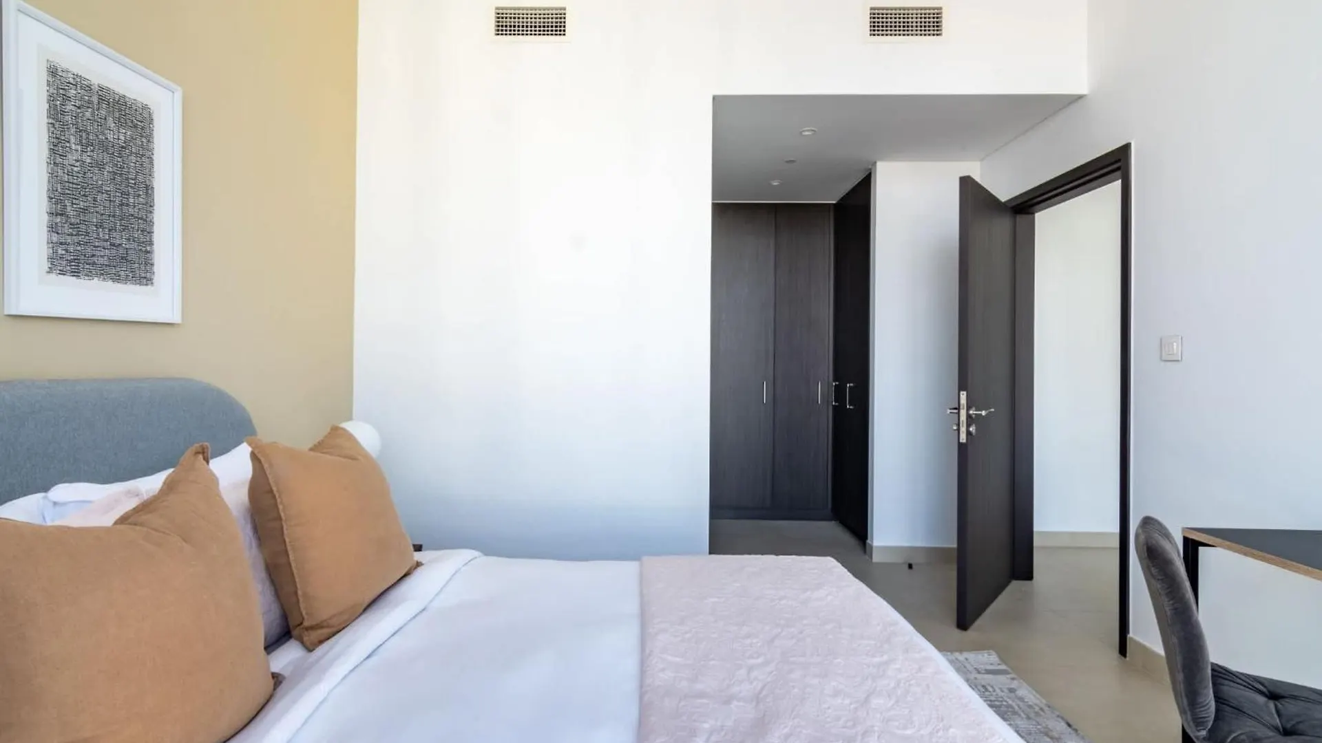 Silkhaus High Floor 2 Bdr In A New Tower Apartment Dubai 0*,  United Arab Emirates